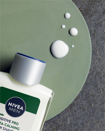 NIVEA MEN Sensitive Hemp balzám po holení s konopným olejem