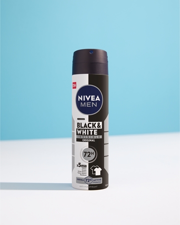 NIVEA MEN Invisible Black & White izzadásgátló spray uraknak