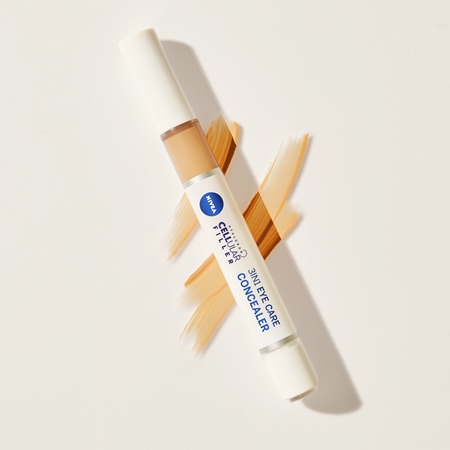 NIVEA Hyaluron Cellular Filler cremă hidratantă nuanțatoare pentru ochi