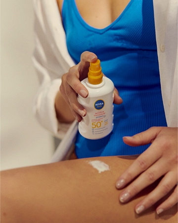 NIVEA SUN Protect & Sensitive слънцезащитен спрей SPF 50+