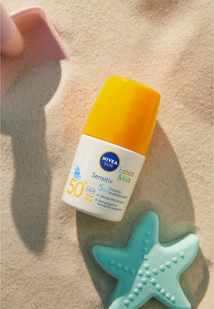 NIVEA SUN Sensitiv детско мляко за тен рол он