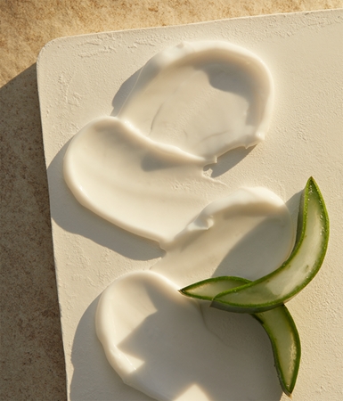 NIVEA Naturally Good drėkinamasis kremas