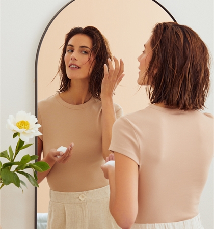 NIVEA Diamond Volume mousse para volume e brilho