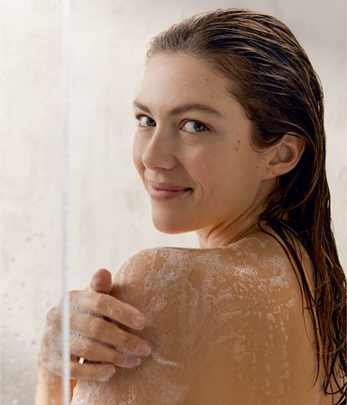 NIVEA Creme Sensitive hoitava suihkugeeli