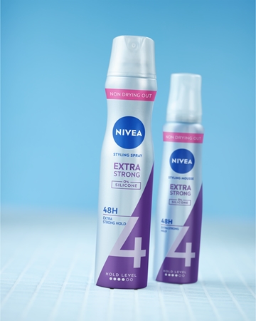 NIVEA Extra Strong lak za lase