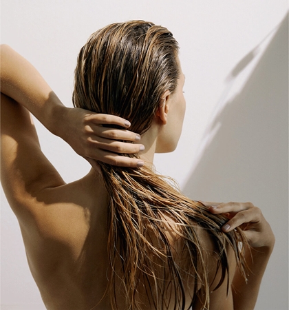 NIVEA Volume Wonder Nærende shampoo til hårvolumen