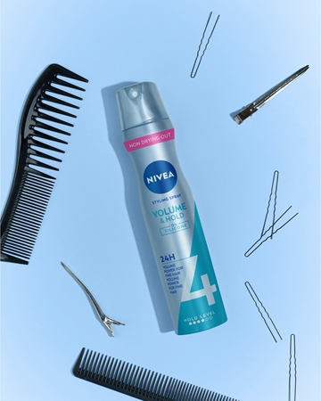 NIVEA Volume Care lak za kosu