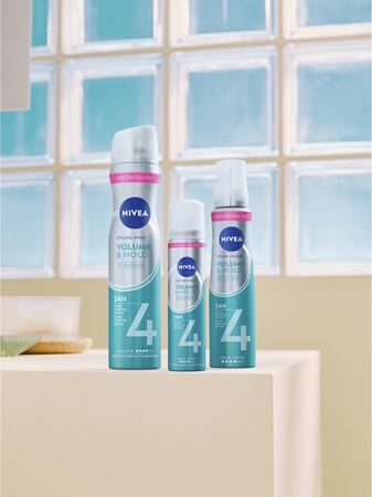 NIVEA Volume Care Haarlak