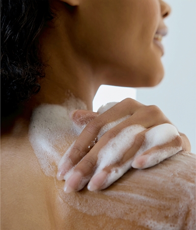 NIVEA Rose & Almond Oil gel doccia