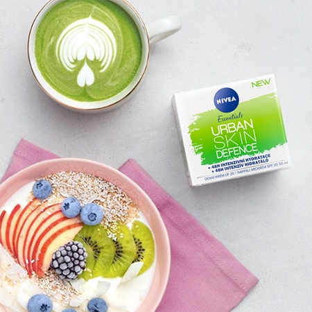 NIVEA Urban Skin antyoksydacyjny krem na dzień z kwasem hialuronowym