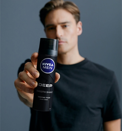 NIVEA MEN Deep mousse à raser pour homme