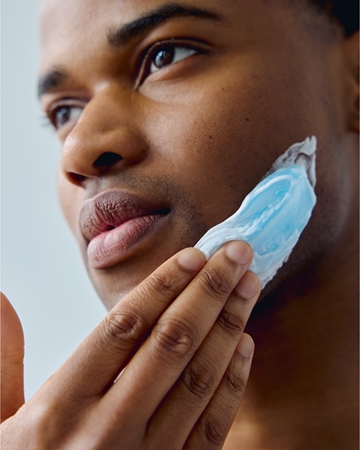 NIVEA MEN Sensitive skutimosi želė vyrams