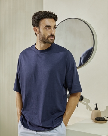 NIVEA MEN Sensitive gél na holenie s upokojujúcim účinkom