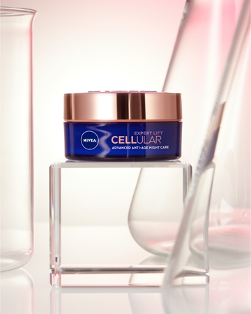 NIVEA Cellular Expert Lift remodelační noční krém
