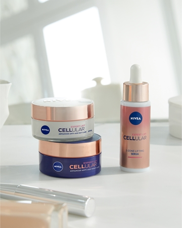 NIVEA Cellular Expert Lift remodelační noční krém