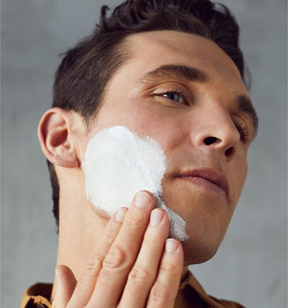 NIVEA MEN Hydrocare shaving cream for men