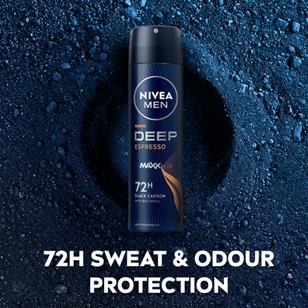 NIVEA MEN Deep antiperspirant ve spreji pro muže