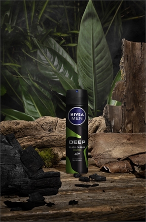 NIVEA Men Deep Antiperspirant Spray 48h