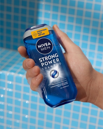 NIVEA MEN Strong Power posilující šampon