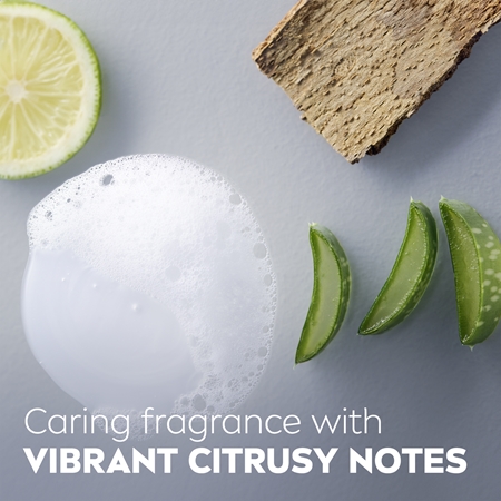 NIVEA Fresh Citrus antiperspirant ve spreji 72h