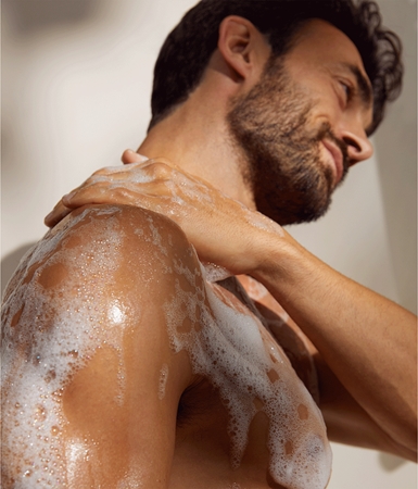 NIVEA MEN Deep Sport Energising Shower Gel for men