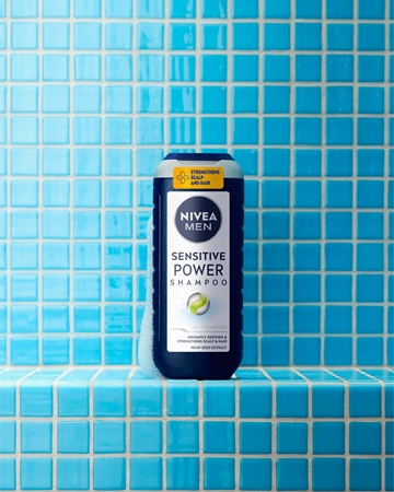 NIVEA MEN Sensitive Power sampon fortifiant pentru scalp sensibil