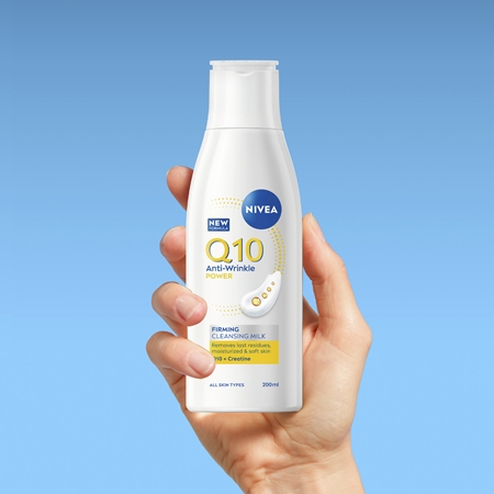 NIVEA Q10 Power lapte de curatare antirid