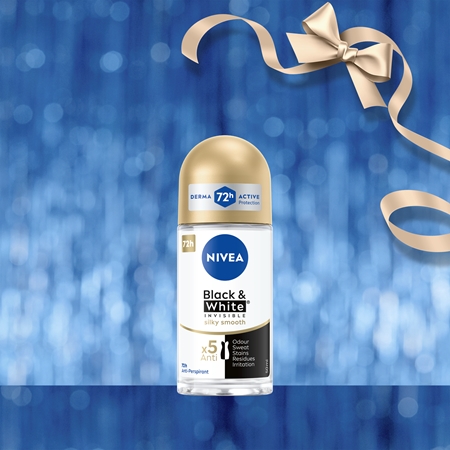 NIVEA Golden Care Gift Set with nourishing and moisturising effect