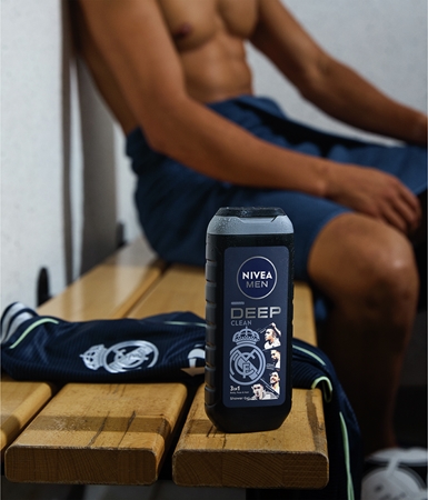 NIVEA MEN Real Madrid Refreshing Shower Gel 3-in-1