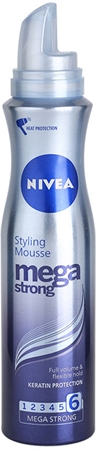 NIVEA Mega Strong pěnové tužidlo pro dlouhotrvající objem