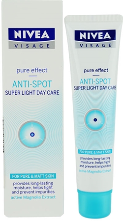 NIVEA Visage Pure Effect denní krém pro problematickou pleť, akné