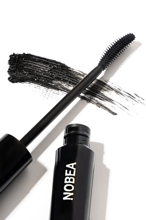 NOBEA Beauty Pleasure make-up sada II. Red