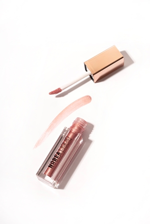 NOBEA Metal Liquid Eyeshadow Šķidrās acu ēnas