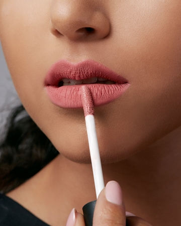 NOBEA Day-to-Day Matte Liquid Lipstick mattító folyékony rúzs