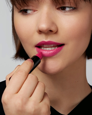 NOBEA Day-to-Day Hydrating Lipstick rouge à lèvres hydratant