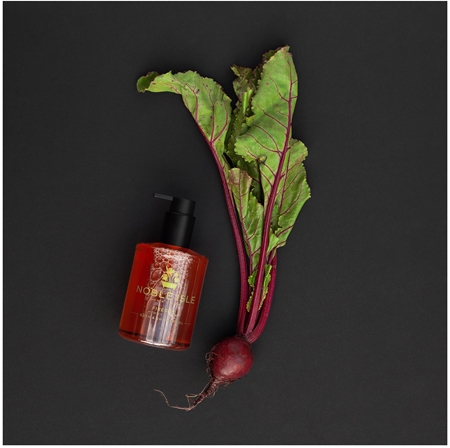 Noble Isle Fireside shower and bath gel