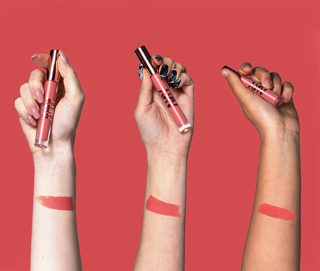 Not So Funny Any Matte Liquid Lipstick labial líquido con acabado mate