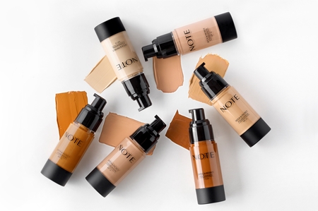 Note Cosmetique Detox & Protect матуючий тональний крем SPF 15