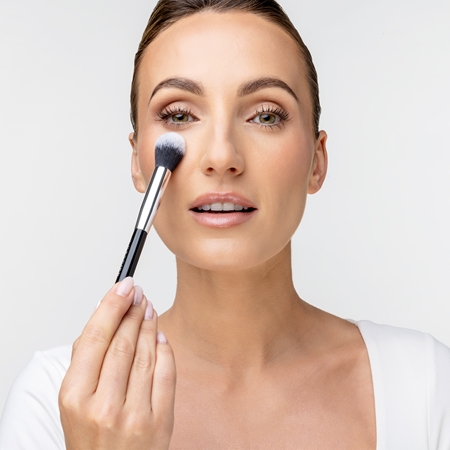 Notino Makeup Brushes Professional Domed Contour Make-Up Brush 142 контурний пензлик