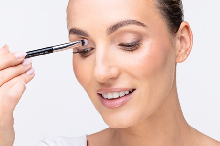 Notino Makeup Brushes Professional Small Eyeshadow Shader Make-Up Brush 202 пензлик для нанесення тіней