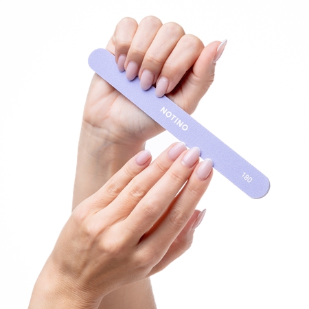 Notino Nail Tools Nail File Classic klasický pilník na nehty se dvěma hrubostmi