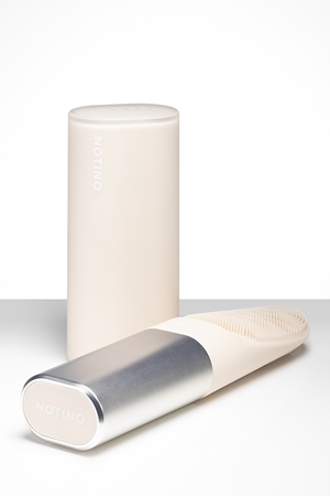 Notino Beauty Electro Collection Facial cleansing brush and heating eye massager szczoteczka do oczyszczania twarzy i rozgrzewający masażer do oczu