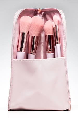 Notino Charm Collection Make-up brush set with cosmetic pouch pintslite komplekt koos kotiga Dusty pink