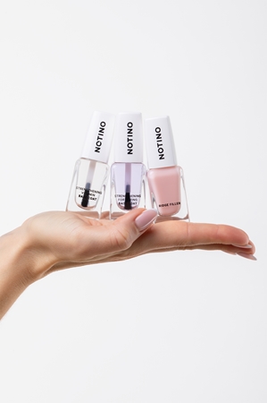 Notino Nail Care Strengthening Fortifying Base Coat Strengthening Nail Polish