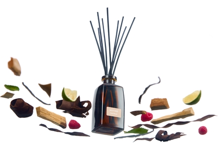 Notino Reed Diffuser Oud Wood aróma difuzér