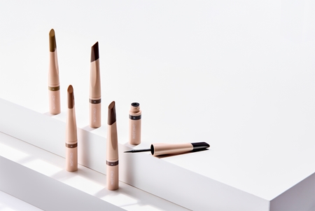 Notino Serum-Infused Lifeproof Eyebrow Liner liquid brow liner with serum