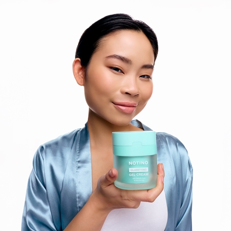 Notino Clarifying Gel Cream with Salicylic Acid and Niacinamide gel cremoso limpiador suave con ácido salicílico y niacinamida