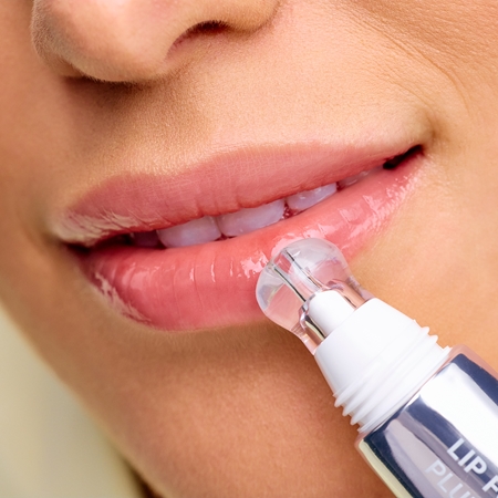 Notino Lip Food Plumping Lip Gloss tápláló szájfény nagyobbító hatás