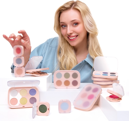 Notino Powder Eyeshadow Shimmer trblietavé očné tiene