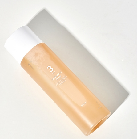 Numbuzin No. 3 Super Glowing Essence Toner Clarifying Toner to restore skin firmness